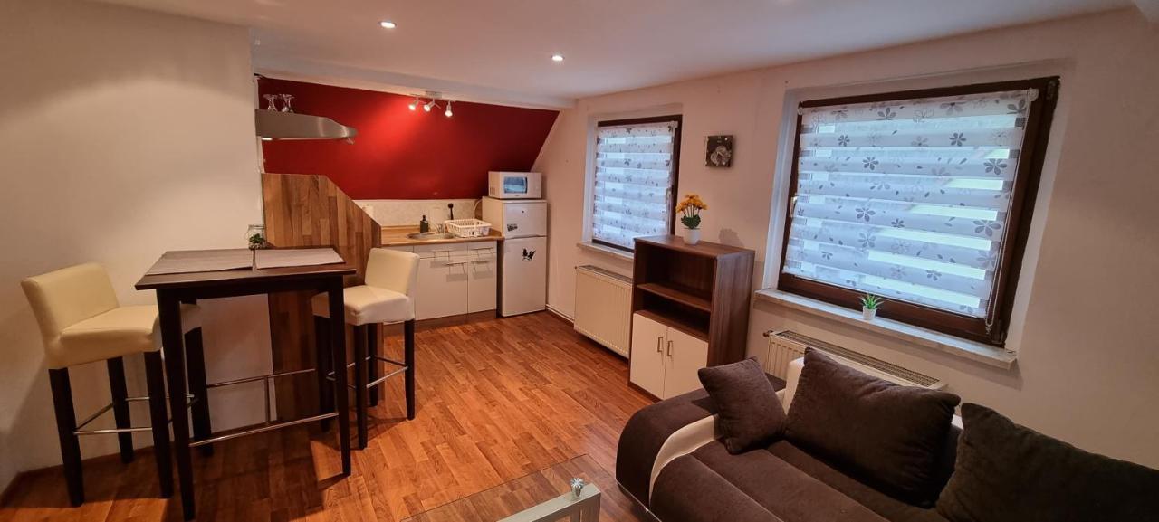 Suesse Kleine Ferienwohnung Pirna Exterior photo