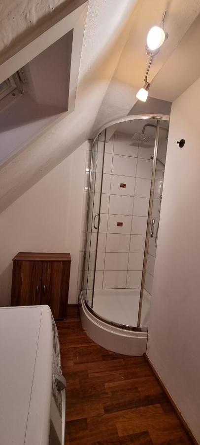 Suesse Kleine Ferienwohnung Pirna Exterior photo
